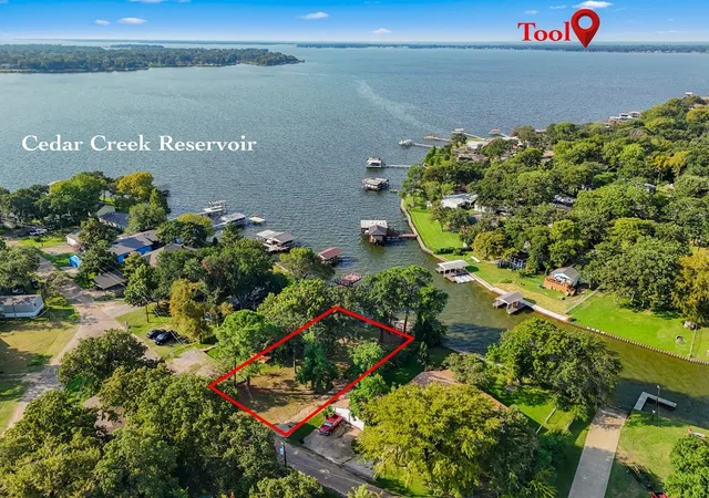 Photo 2 of Land for sale at 241 Southlake Dr, Mabank, TX 75156 | MLS# 21052385 | Listing updated on 2026-09-23