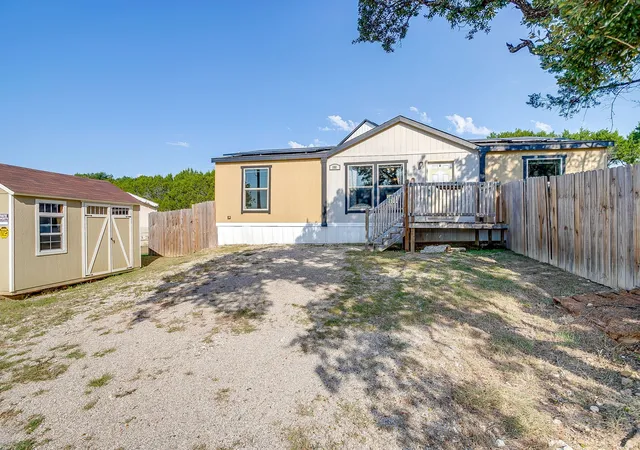 3rd image of 900 Tree Dr, Granbury, TX 76048 | MLS# 21052348