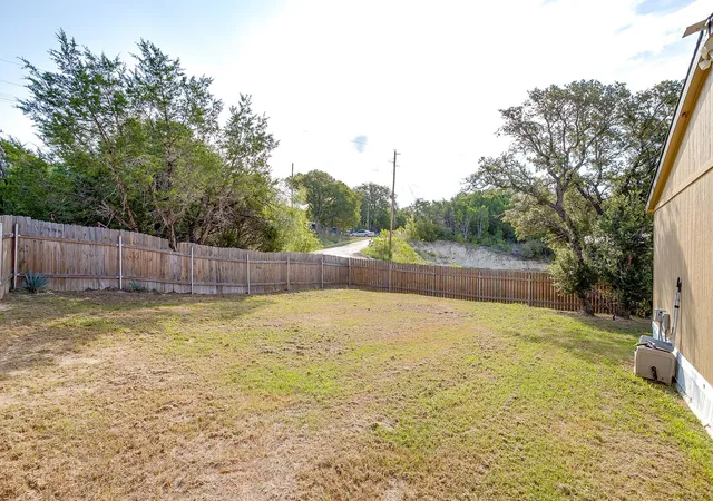 40th image of 900 Tree Dr, Granbury, TX 76048 | MLS# 21052348