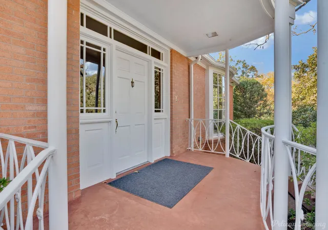 Photo 2 of Single family home for sale at 6700 E Ridge Dr, Shreveport, LA 71106 | MLS# 21055089 | Listing updated on 2026-07-11