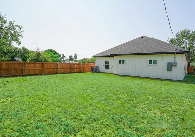 Homes for sale in Dallas, TX | 4206 Colonial Ave, Dallas, TX 75215 | MLS# 21055390