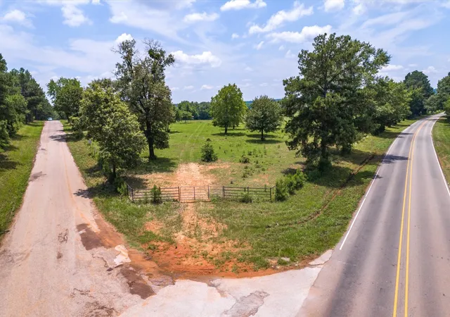 Photo 3 of Land for sale at 17104 County Road 1100, Flint, TX 75762 | MLS# 21051974 | Listing updated on 2026-09-03