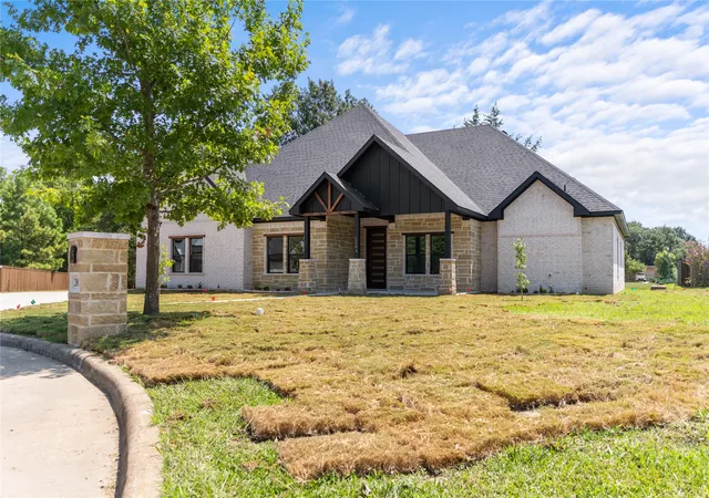 Homes for sale in Corsicana, TX | 2005 Cumberland Cir, Corsicana, TX 75110 | MLS# 21056319