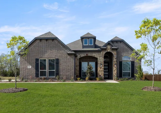 Photo 1 of Single family home for sale at 621 Hidden Lakes, De Soto, TX 75115 | MLS# 21057274 | Listing updated on 2026-10-31