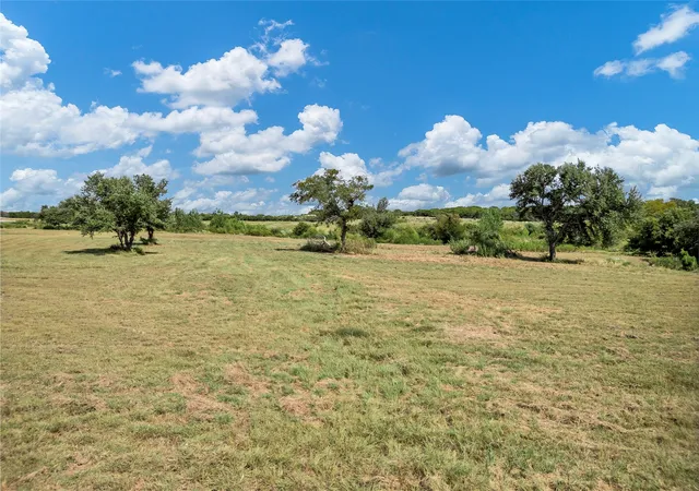 Photo 4 of Land for sale at 2019 Lindale Ln, Granbury, TX 76049 | MLS# 21055953 | Listing updated on 2026-08-26