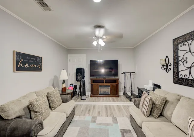 Photo 2 of Single family home for sale at 3304 Linda St, Shreveport, LA 71119 | MLS# 21057395 | Listing updated on 2026-08-31