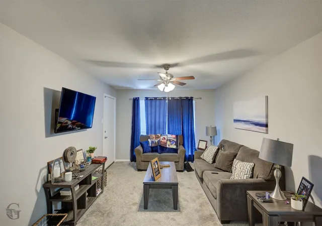 Photo 3 of Condo for sale at 1820 E Kings Hwy #252, Shreveport, LA 71105 | MLS# 21053405 | Listing updated on 2026-08-31