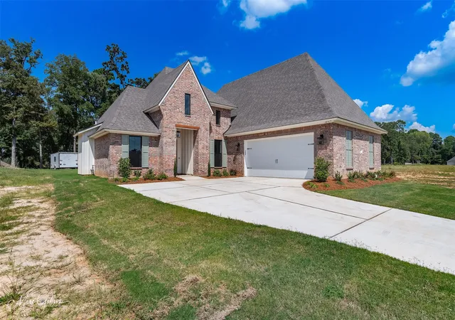 1st image of 807 Walstonburg, Benton, LA 71006 | MLS# 21058669