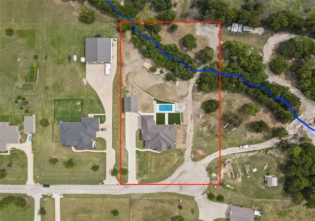 Photo 3 of Single family home for sale at 5705 Autumn Trl, Celina, TX 75009 | MLS# 21057890 | Listing updated on 2026-08-22