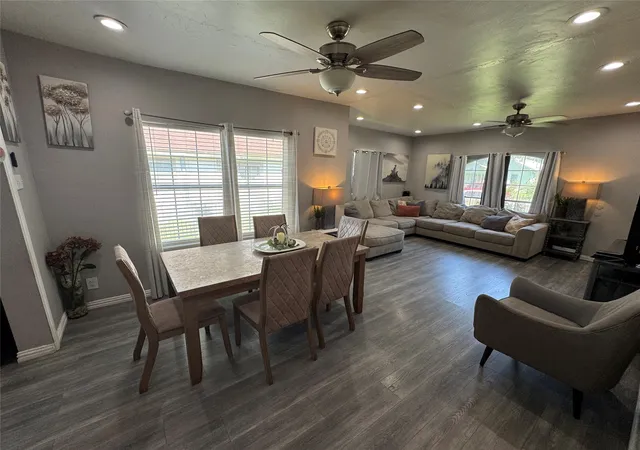 Photo 3 of Single family home for sale at 407 S Garrett Ave, Dallas, TX 75223 | MLS# 21058170 | Listing updated on 2026-08-25