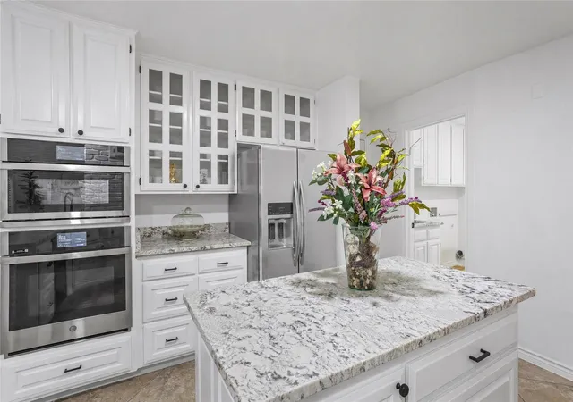 Photo 4 of Single family home for sale at 13510 Willow Springs Rd, Haslet, TX 76052 | MLS# 21059105 | Listing updated on 2026-08-29
