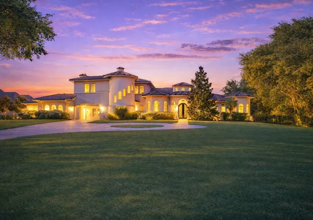 Photo 1 of Mansion for sale at 3181 Brookhollow Ct, Prosper, TX 75078 | MLS# 21059737 | Listing updated on 2026-08-26