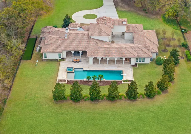 Photo 3 of Mansion for sale at 3181 Brookhollow Ct, Prosper, TX 75078 | MLS# 21059737 | Listing updated on 2026-08-26