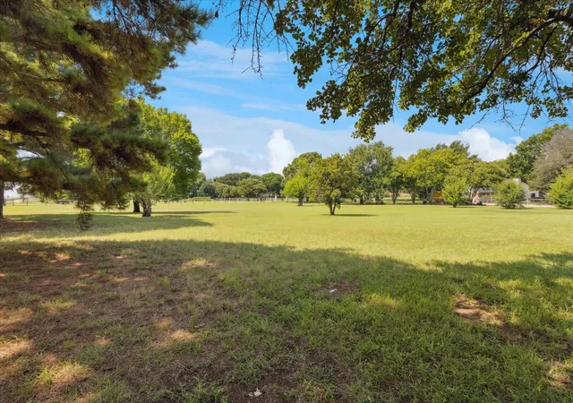 Photo 3 of Sale Pending at Tbd Grauton Dr, Mansfield, TX 76063 | MLS# 21059860 | Listing updated on 2026-08-22