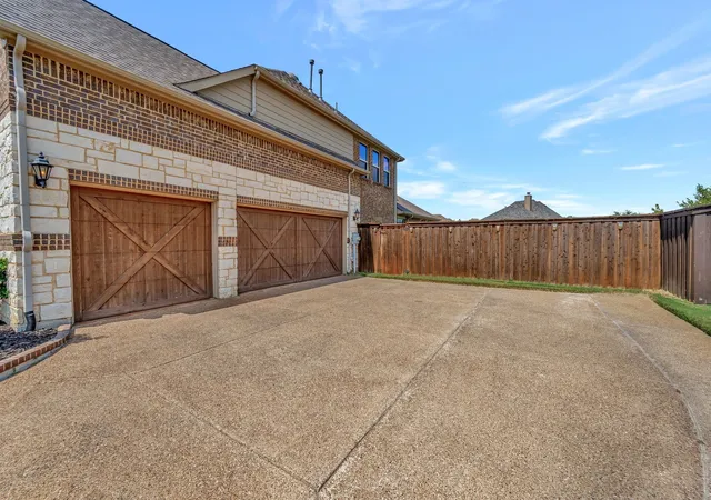 Homes for sale in Mc Lendon Chisholm, TX | 1448 Via Toscana Ln, Mc Lendon Chisholm, TX 75032 | MLS# 21040819