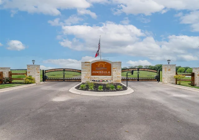 Photo 1 of Land for sale at 800 Peninsula Dr, Honey Grove, TX 75446 | MLS# 21056842 | Listing updated on 2026-09-17