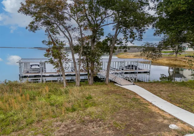 Photo 4 of Land for sale at 800 Peninsula Dr, Honey Grove, TX 75446 | MLS# 21056842 | Listing updated on 2026-09-17