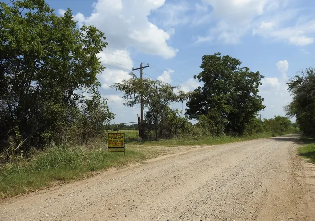 Photo 2 of Land for sale at Tbd County Road 4040, Ector, TX 75439 | MLS# 21056352 | Listing updated on 2026-09-03