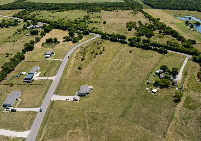 Photo 3 of Land for sale at 4005 Rolling Ln, Greenville, TX 75401 | MLS# 21060624 | Listing updated on 2026-08-31