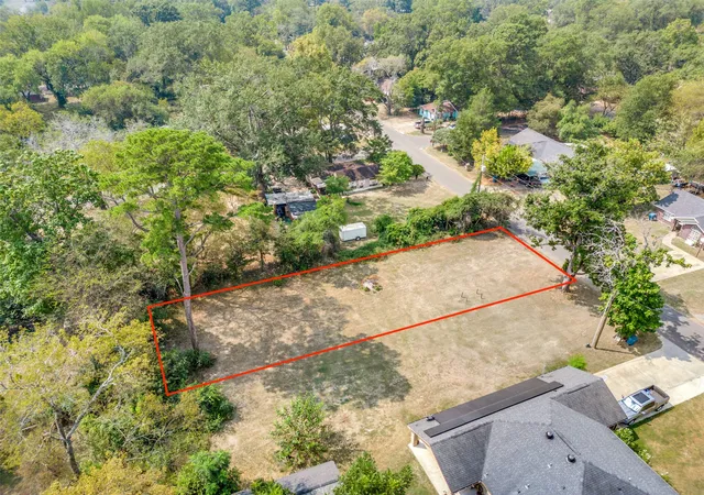 Homes for sale in Mount Pleasant, TX | 615 Red Springs Ave, Mount Pleasant, TX 75455 | MLS# 21061232