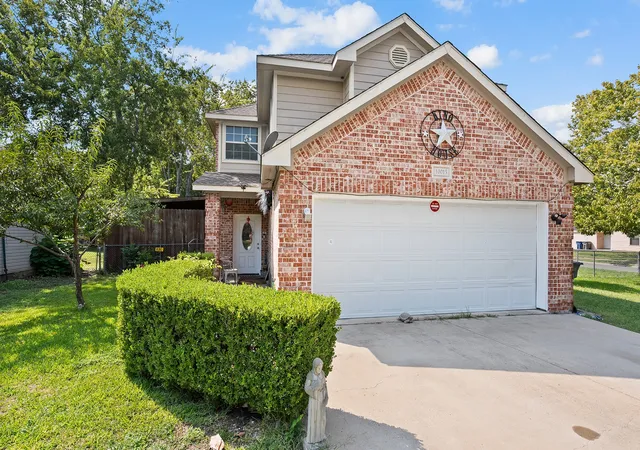 Photo 1 of Single family home for sale at 10015 Santa Garza Dr, Dallas, TX 75228 | MLS# 21062265 | Listing updated on 2026-08-23
