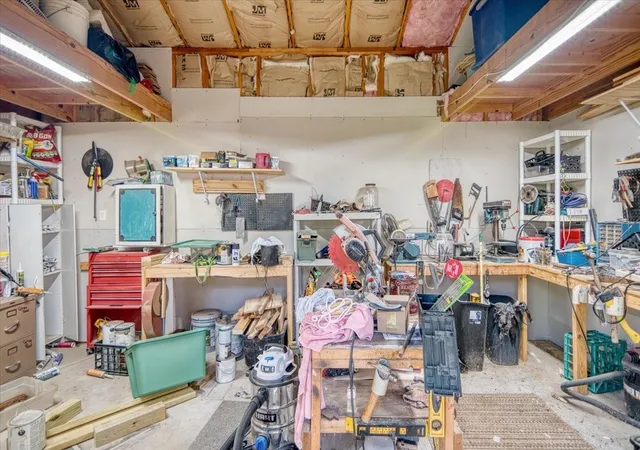 Photo 27 of Sale Pending at 604 W 15th St, Brady, TX 76825 | MLS# 21050813 | Listing updated on 2026-08-22