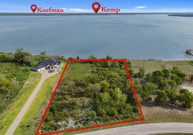 Photo 1 of Land for sale at 9277 W Shoreline Dr, Seven Points, TX 75143 | MLS# 21052475 | Listing updated on 2026-08-22