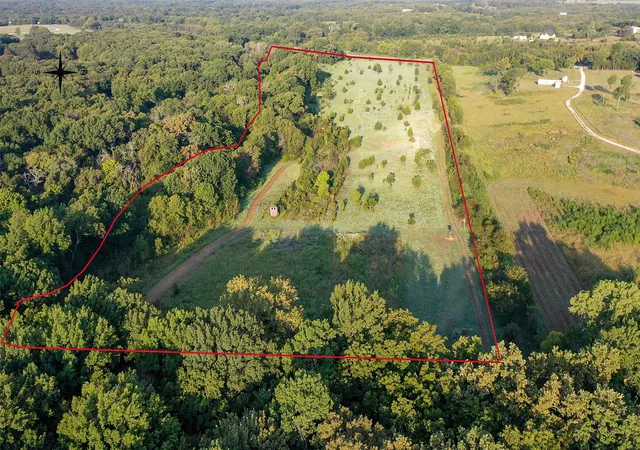 Photo 1 of Land for sale at N/a Us 377 Hwy, Whitesboro, TX 76273 | MLS# 21061010 | Listing updated on 2026-08-31