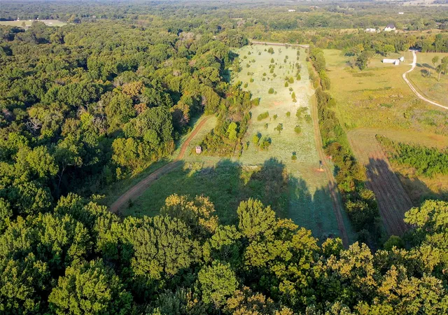 Photo 2 of Land for sale at N/a Us 377 Hwy, Whitesboro, TX 76273 | MLS# 21061010 | Listing updated on 2026-08-31