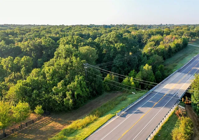 Photo 4 of Land for sale at N/A Us-377 Hwy, Whitesboro, TX 76273 | MLS# 21061010 | Listing updated on 2026-08-31