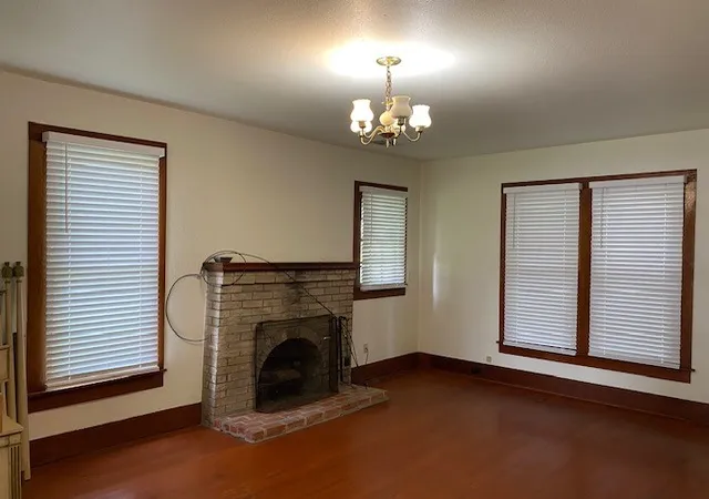 Homes for sale in Athens, TX | 302 W College St, Athens, TX 75751 | MLS# 21063280