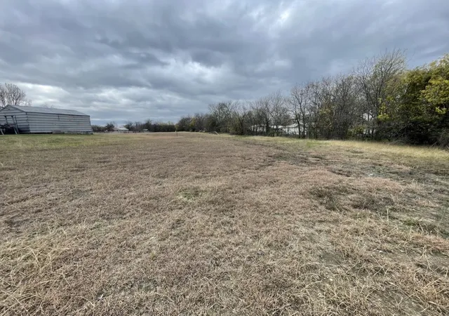 Homes for sale in Alvarado, TX | 199 Bishop St, Alvarado, TX 76009 | MLS# 21043892