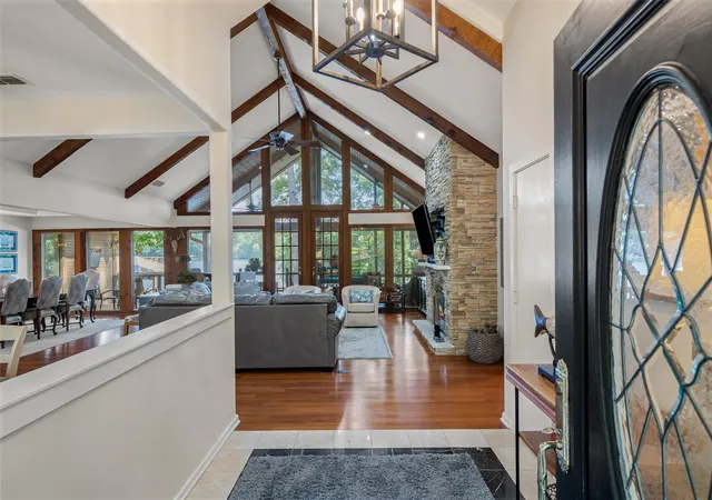 Photo 3 of Single family home for sale at 148 Pinewood Cvs, Holly Lake Ranch, TX 75765 | MLS# 21063761 | Listing updated on 2026-10-01