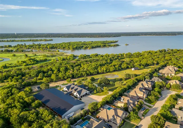 Photo 2 of Land for sale at 5000 T Wking Rd, Southlake, TX 76092 | MLS# 21063907 | Listing updated on 2026-08-22