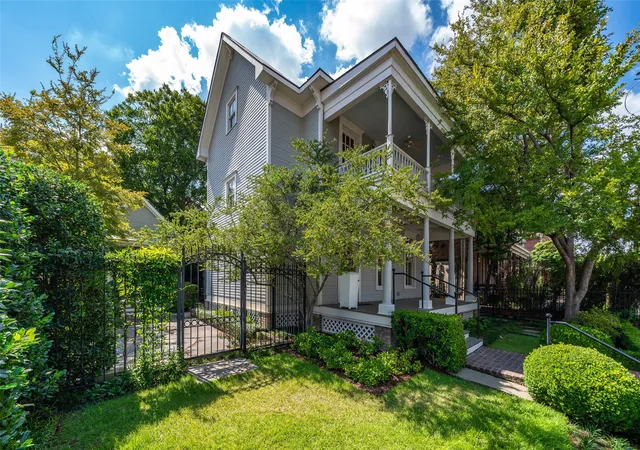 Homes for sale in Dallas, TX | 2315 Routh St, Dallas, TX 75201 | MLS# 21040854