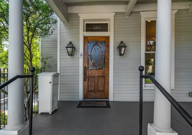 Homes for sale in Dallas, TX | 2315 Routh St, Dallas, TX 75201 | MLS# 21040854