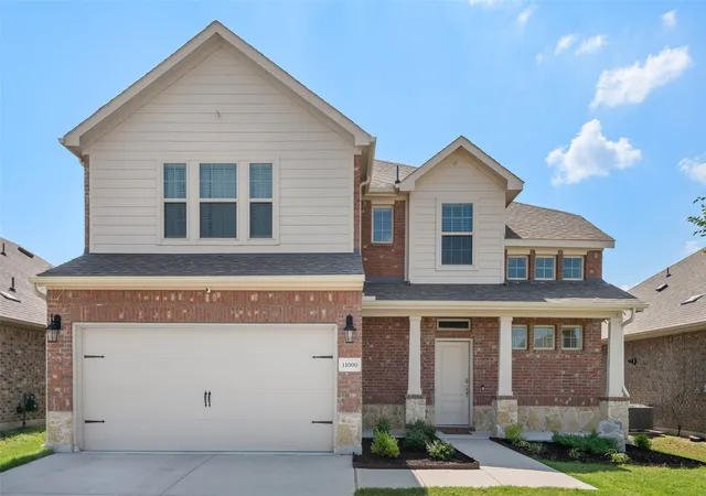 Photo 2 of Single family home for sale at 11000 Canyon Mine Dr, Aubrey, TX 76227 | MLS# 21062719 | Listing updated on 2026-09-19