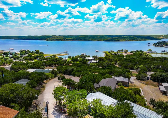 Homes for sale in Possum Kingdom Lake, TX | 200 Retreat Dr #7, Possum Kingdom Lake, TX 76450 | MLS# 21063547