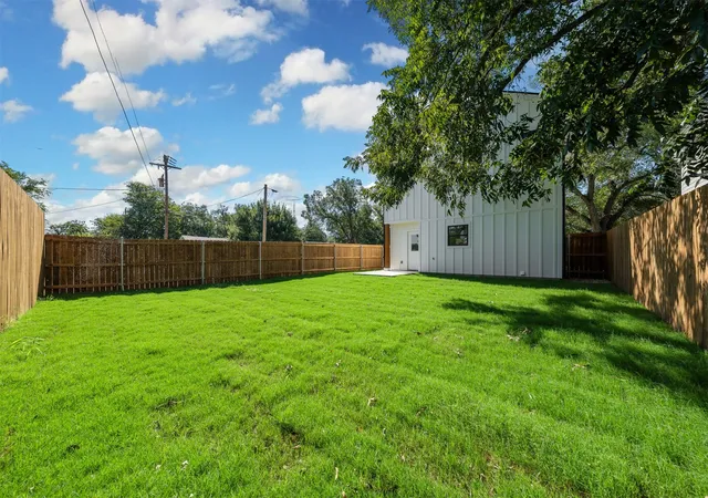 Homes for sale in Valley Mills, TX | 301 Live Oak Trail, Valley Mills, TX 76689 | MLS# 21067660