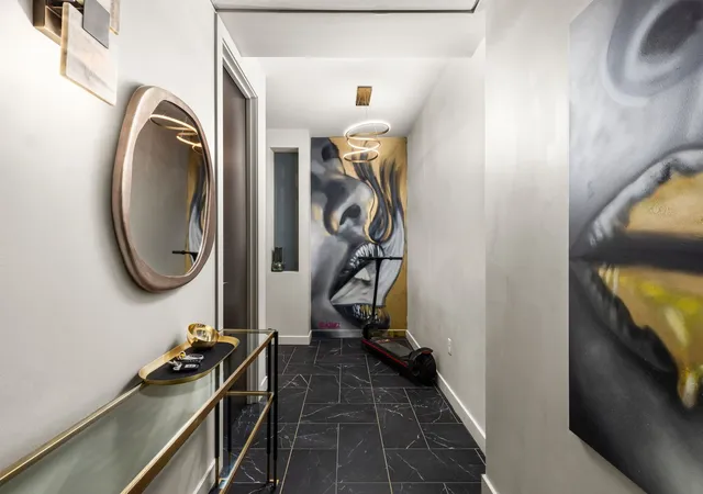 4th image of 2600 W 7Th St #2546, Fort Worth, TX 76107 | MLS# 21068827
