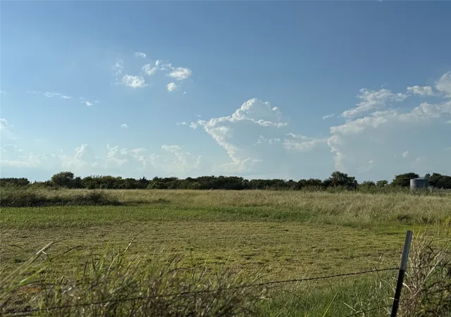 Photo 1 of Land for sale at Tbd Lot F Cedar Rd, Sherman, TX 75090 | MLS# 21067632 | Listing updated on 2026-09-21