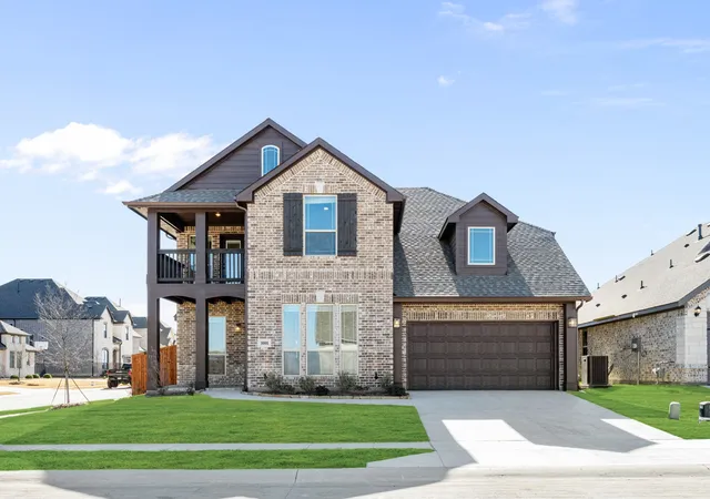 Photo 2 of Sale Pending at 1001 Sedona Trl, Justin, TX 76247 | MLS# 21059025 | Listing updated on 2026-08-25