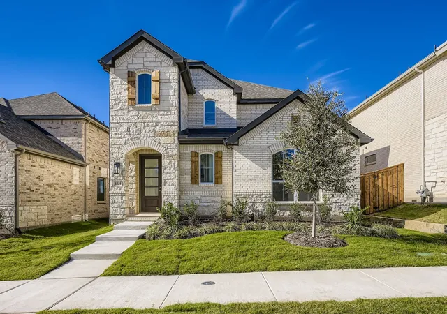 Photo 1 of Single family home for sale at 6036 Davis Knl, Fort Worth, TX 76126 | MLS# 21069846 | Listing updated on 2026-09-02