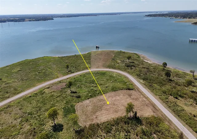 Photo 1 of Land for sale at Lot 7 With Bs #15 Vista Pointe Dr, Kerens, TX 75109 | MLS# 21068967 | Listing updated on 2026-09-25