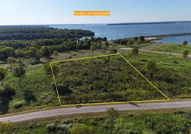 Photo 2 of Land for sale at Lot 7 With Bs #15 Vista Pointe Dr, Kerens, TX 75109 | MLS# 21068967 | Listing updated on 2026-08-22