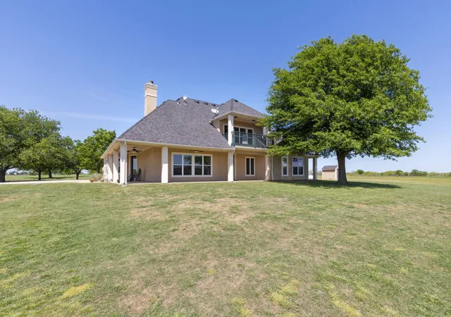 Homes for sale in Tioga, TX | 626 Scoggins Rd, Tioga, TX 76271 | MLS# 21069757