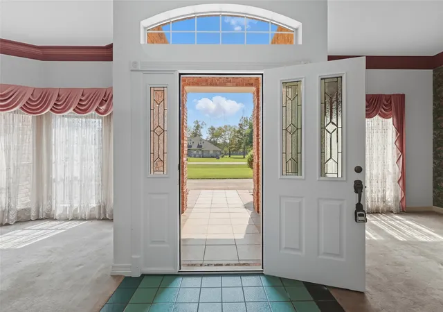 3rd image of 107 Lakewood Point Dr, Bossier City, LA 71111 | MLS# 21067627