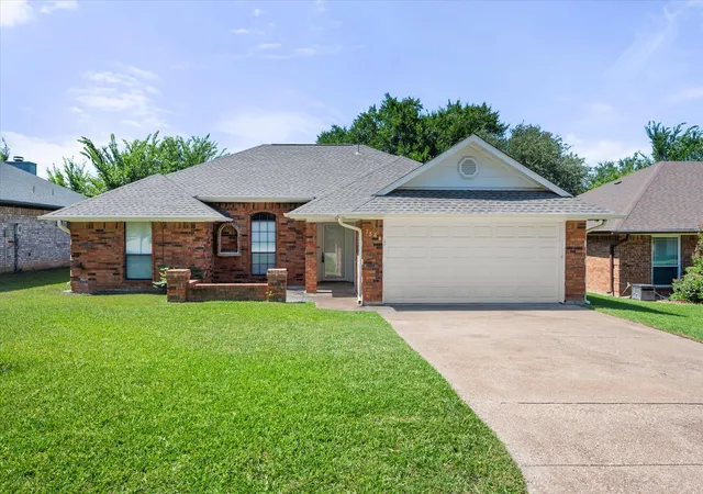 1st image of 7508 Jamie Renee Ln, North Richland Hills, TX 76182 | MLS# 21070574