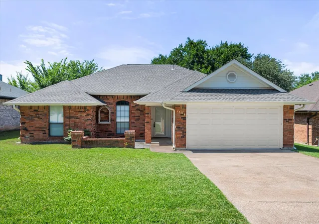 23rd image of 7508 Jamie Renee Ln, North Richland Hills, TX 76182 | MLS# 21070574