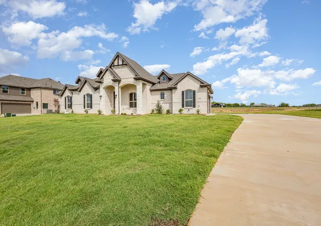 Homes for sale in Sanger, TX | 6044 Mango, Sanger, TX 76266 | MLS# 21070989